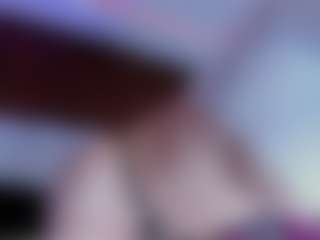 lucybeatifull's Live Sex Cam Show