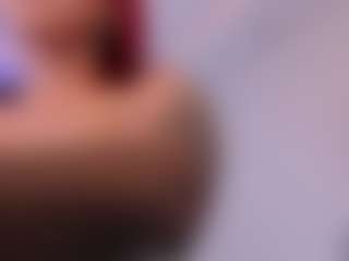 Live cam show with lucybeatifull - Strip on Camsoda