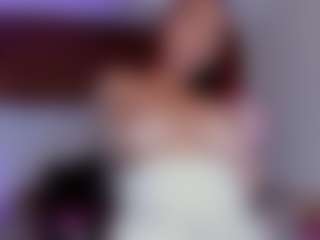 lucybeatifull's Live Sex Cam Show