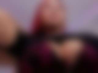 Live cam show with lucybeatifull - Tease on CamClone
