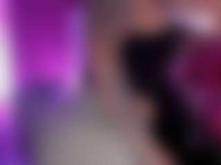 lucybeatifull's Live Sex Cam Show