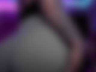 Live cam show with lucybeatifull - Drinking on madthumbs