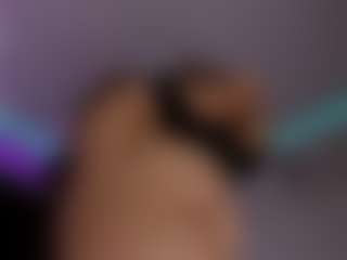 lucybeatifull's Live Sex Cam Show