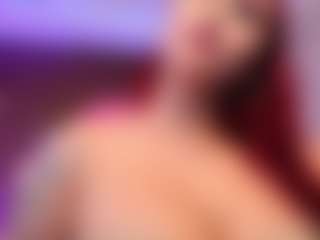 lucybeatifull's Live Sex Cam Show