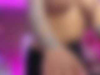 lucybeatifull's Live Sex Cam Show