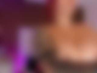 lucybeatifull's Live Sex Cam Show