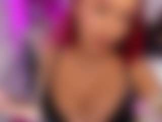 lucybeatifull MILF webcam performer live streaming