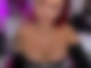 Live cam show with lucybeatifull - Drinking on Strip Flash - Live Sex Shows