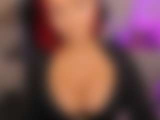 lucybeatifull's Live Sex Cam Show