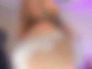 lucybeatifull's Live Sex Cam Show