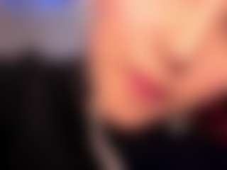 lucybeatifull's Live Sex Cam Show