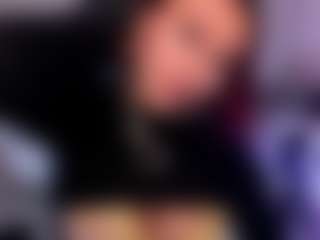 lucybeatifull's Live Sex Cam Show