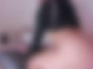 lucybeatifull MILF webcam performer live streaming