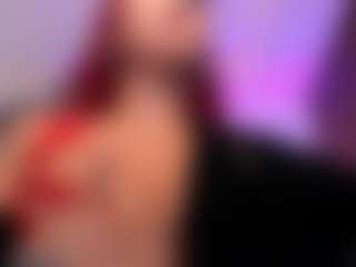 Live cam show with lucybeatifull - Brown Eyes Red Hair on Camming Site