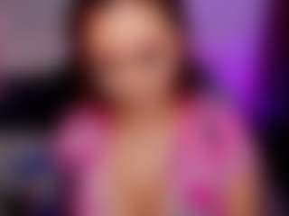 lucybeatifull MILF webcam performer live streaming