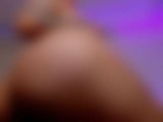 lucybeatifull's Live Sex Cam Show