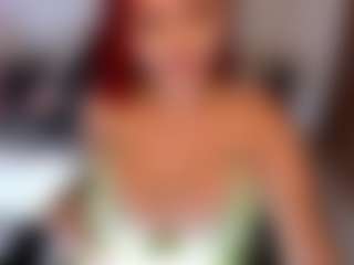 Live cam show with lucybeatifull - Red Hair Shaved Pussy on StripNow