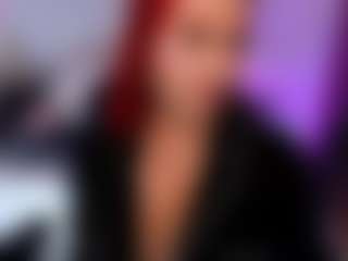 lucybeatifull MILF webcam performer live streaming