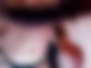 lucybeatifull's Live Sex Cam Show