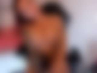 lucybeatifull's Live Sex Cam Show