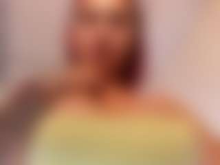 lucybeatifull's Live Sex Cam Show