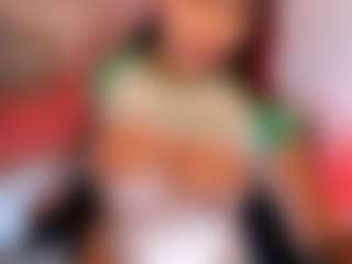 lucybeatifull's Live Sex Cam Show