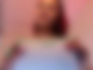 lucybeatifull's Live Sex Cam Show