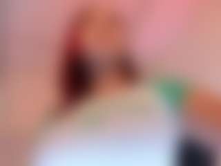 Live cam show with lucybeatifull - Flirt MILF on StripNow