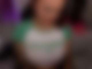 lucybeatifull's Live Sex Cam Show