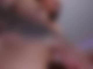 lucybeatifull's Live Sex Cam Show