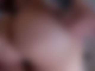lucybeatifull's Live Sex Cam Show