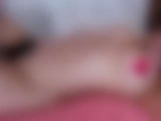lucybeatifull's Live Sex Cam Show