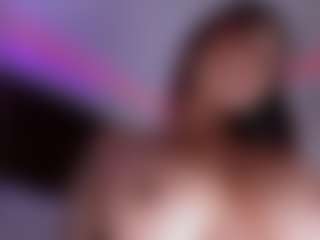 lucybeatifull's Live Sex Cam Show