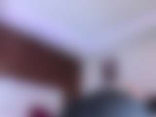 lucybeatifull's Live Sex Cam Show
