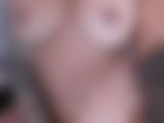 lucybeatifull's Live Sex Cam Show