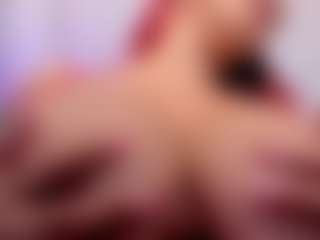 Live cam show with lucybeatifull - Camel Toe on crypto-cams