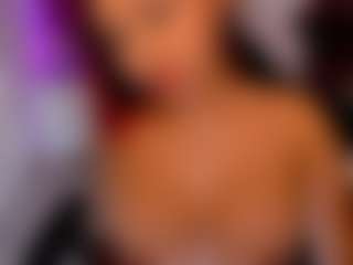 lucybeatifull's Live Sex Cam Show