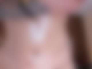 lucybeatifull's Live Sex Cam Show
