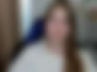 Spettacolo in cam dal vivo con MeganxCute - Sph su Camsoda