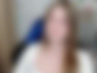 Pokaz na żywo z MeganxCute - Sph na Camsoda