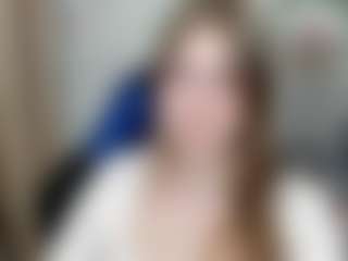 Live-sekscamshow van MeganxCute