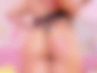 Live cam show with Valerith BIGASS - Nipple Piercings on Camiplay Live