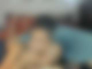 Sienna Divyne's Live Sex Cam Show