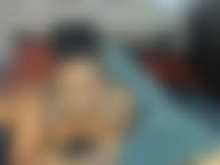 Sienna Divyne's Live Sex Cam Show