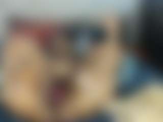 Sienna Divyne's Live Sex Cam Show