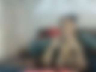 Sienna Divyne's Live Sex Cam Show