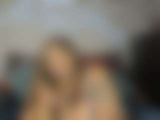 Sienna Divyne's Live Sex Cam Show