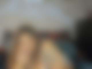 Sienna Divyne's Live Sex Cam Show