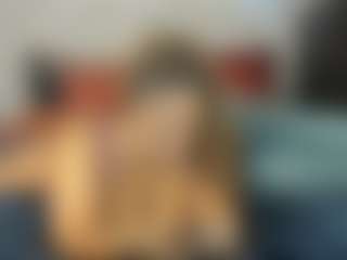 Sienna Divyne's Live Sex Cam Show