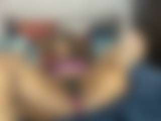 Sienna Divyne's Live Sex Cam Show